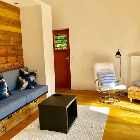 Apartment Springer